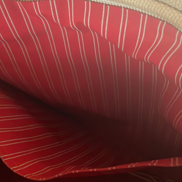 Louis Vuitton tote bag - Picture 7 of 9